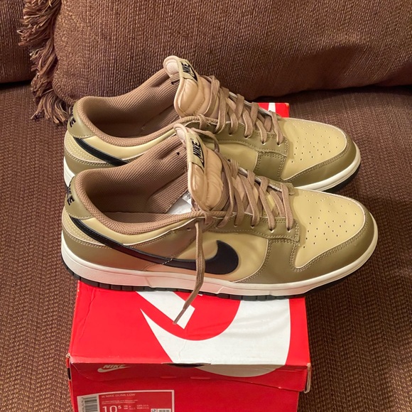 100% Auth Nike Dunk Lows - Picture 2 of 13